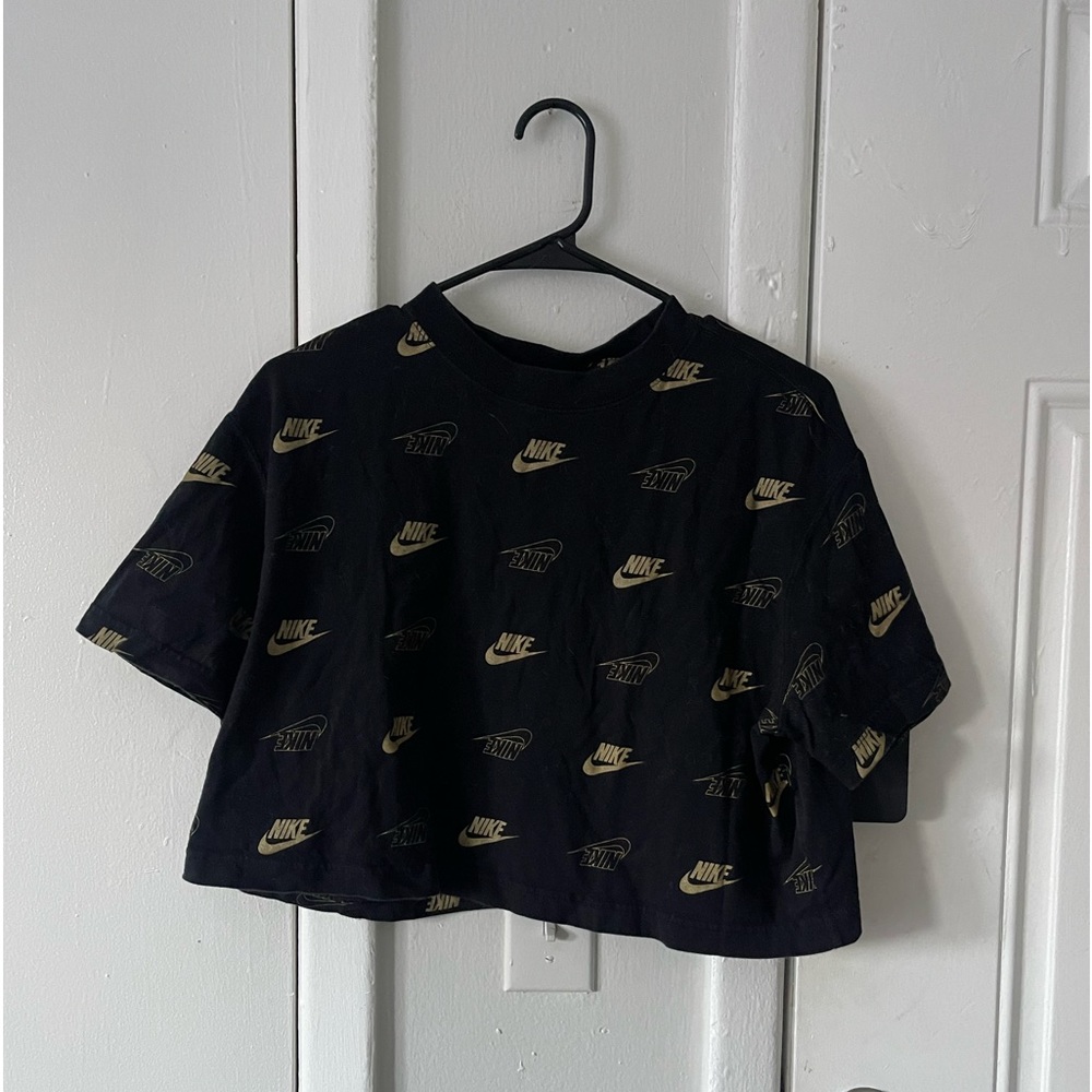 Nike Tee